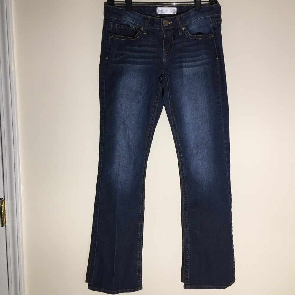 No boundaries Denim Blue Jeans Size 9 (Juniors)